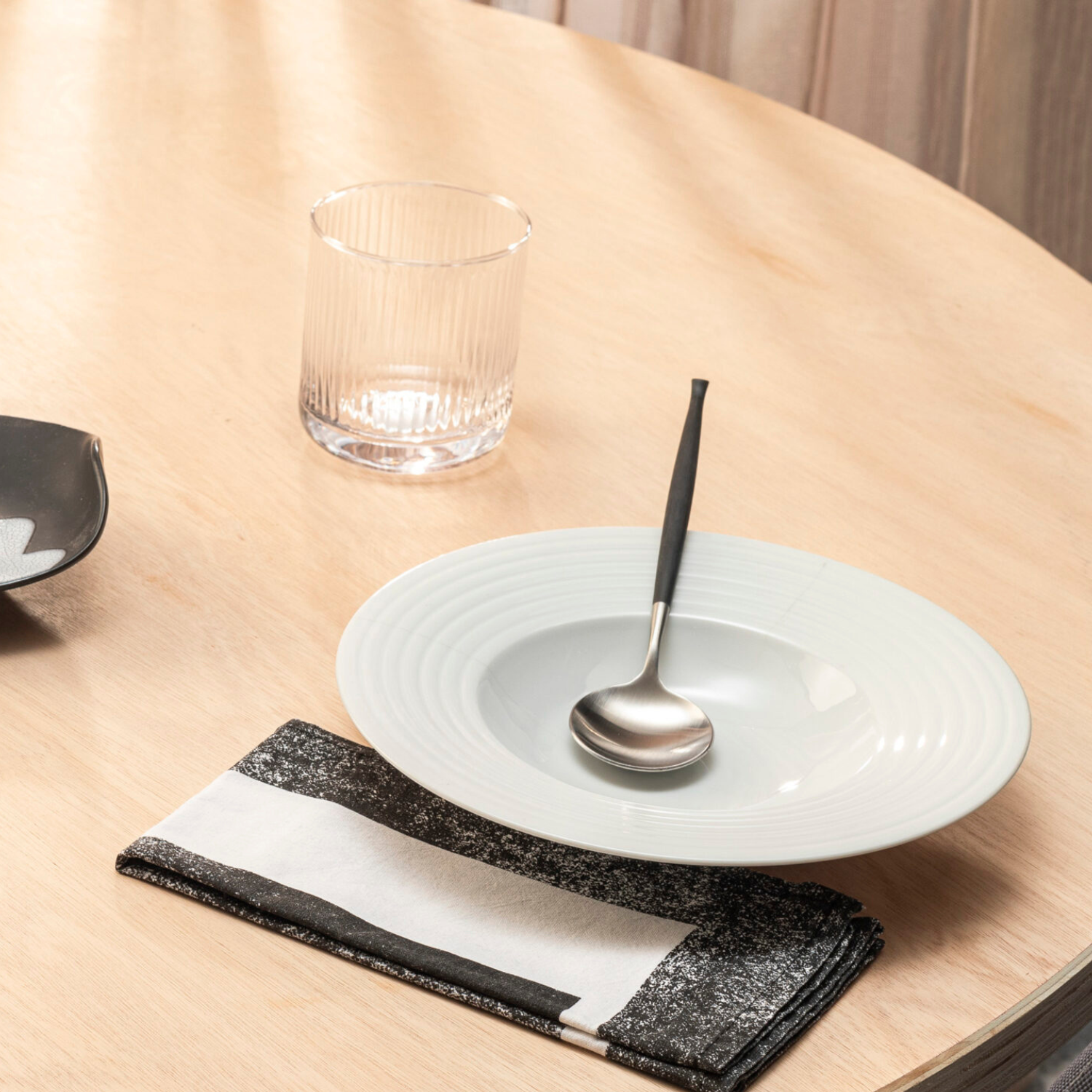 6 x couteaux de table WAVE BLACK – Cristema