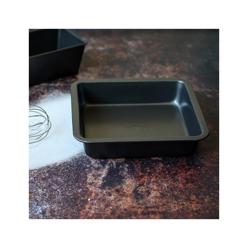Moule à cake carré AMANDINE - Acier carbone - 21cm